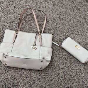 Michael Kors Bag & Matching Wallet